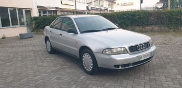 Audi A4 1.8 cat