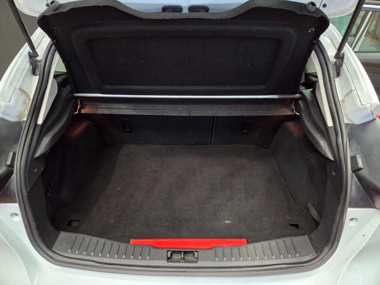 Ford Focus 5 Porte Focus 5p 1.6 Titanium Gpl 120cv