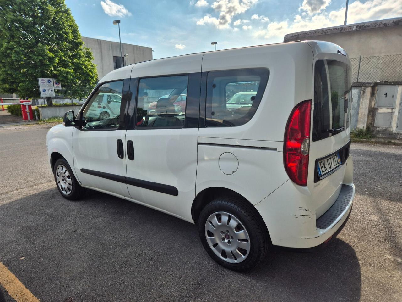 Fiat Doblo Doblò 1.4 16V Active 7 posti
