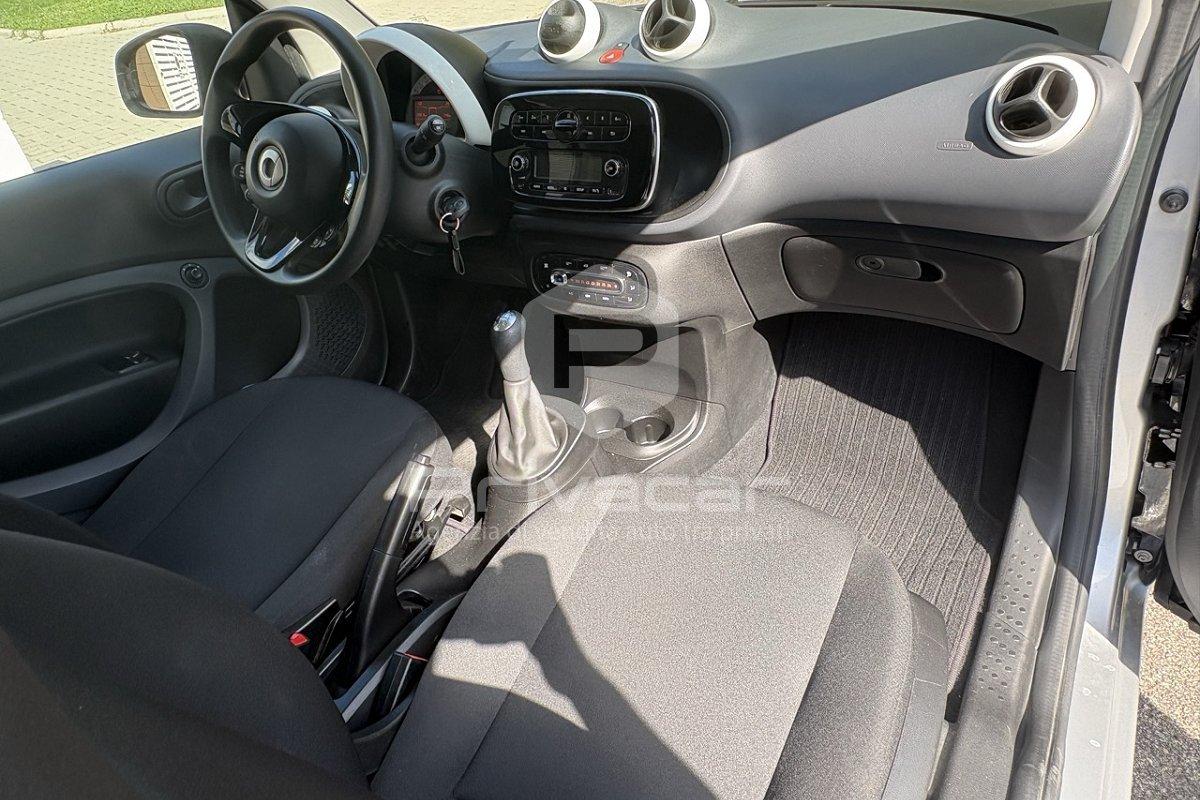 SMART fortwo 70 1.0 Youngster