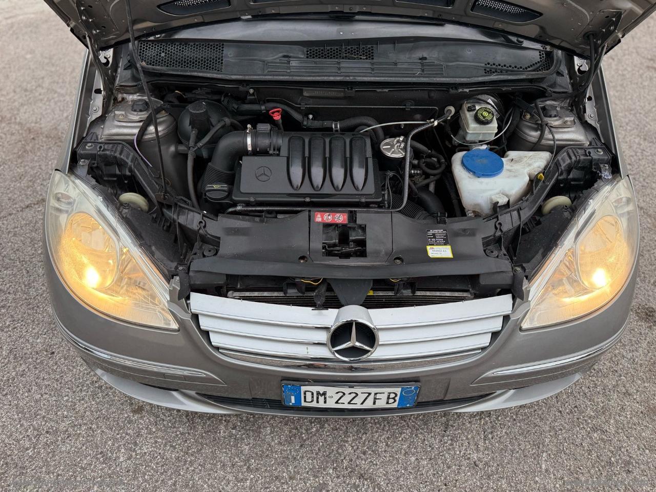 MERCEDES-BENZ A 180 CDI Elegance