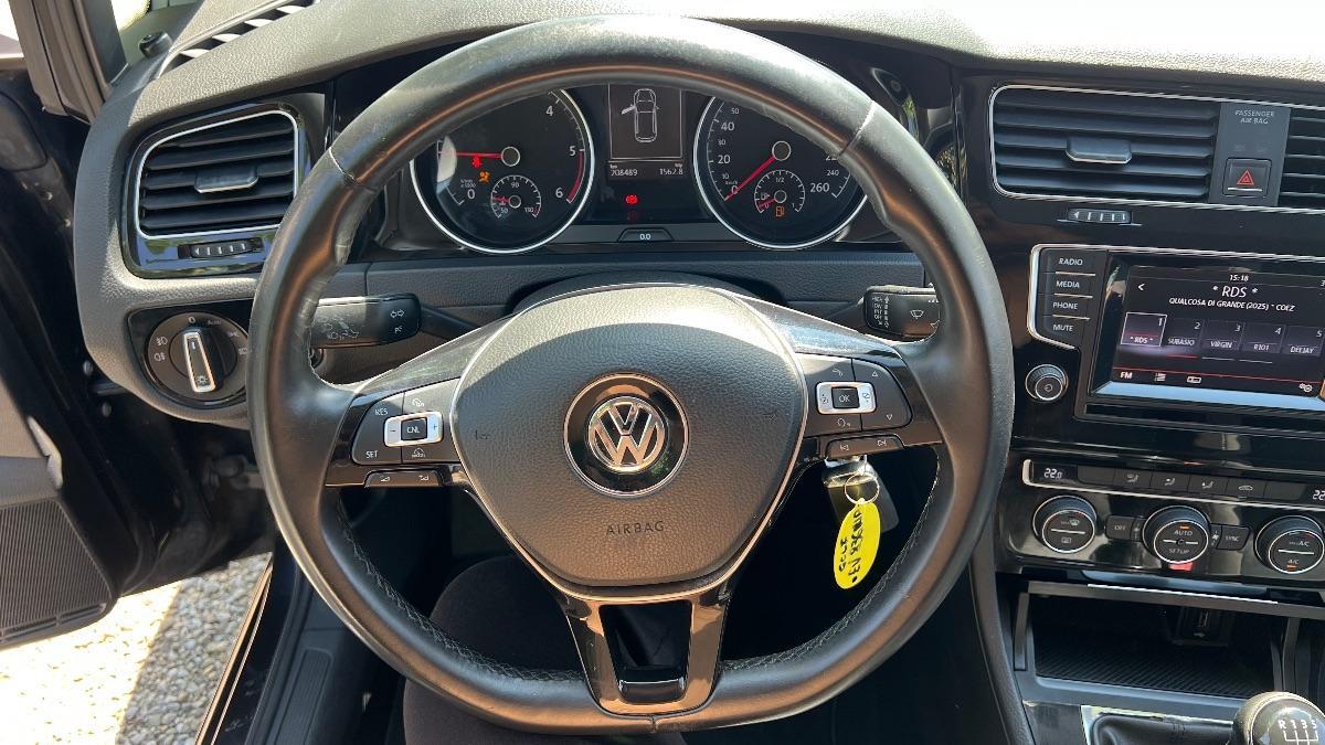 VOLKSWAGEN - Golf 1.6 tdi Trendline 5p