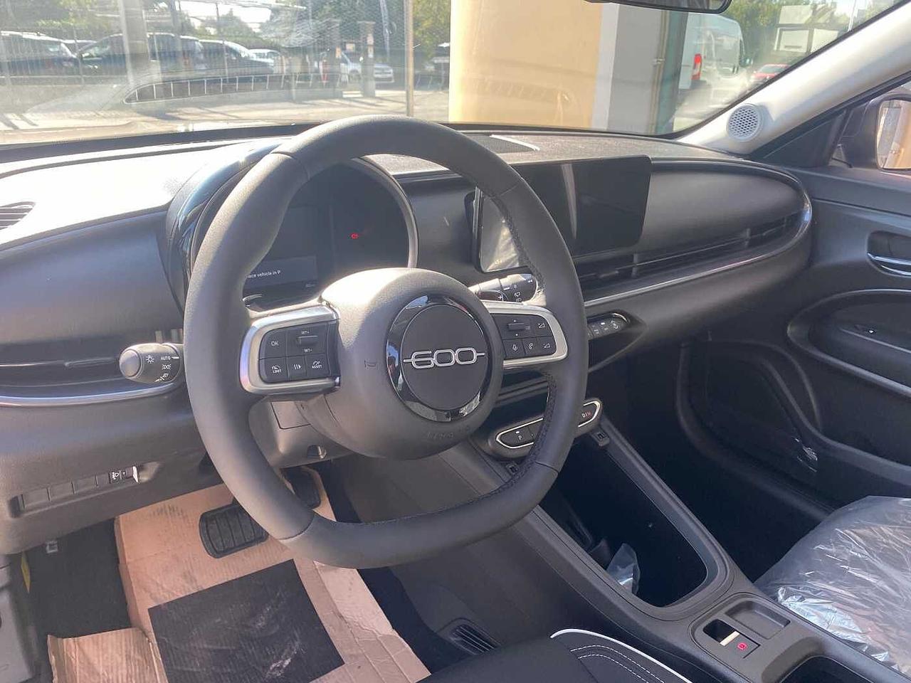 Fiat 600 Hybrid 110 CV DCT MHEV