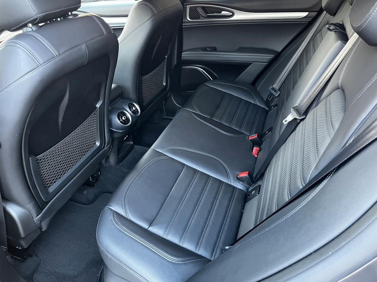 Alfa Romeo Stelvio 2.2 210CV AT8 Q4 Veloce