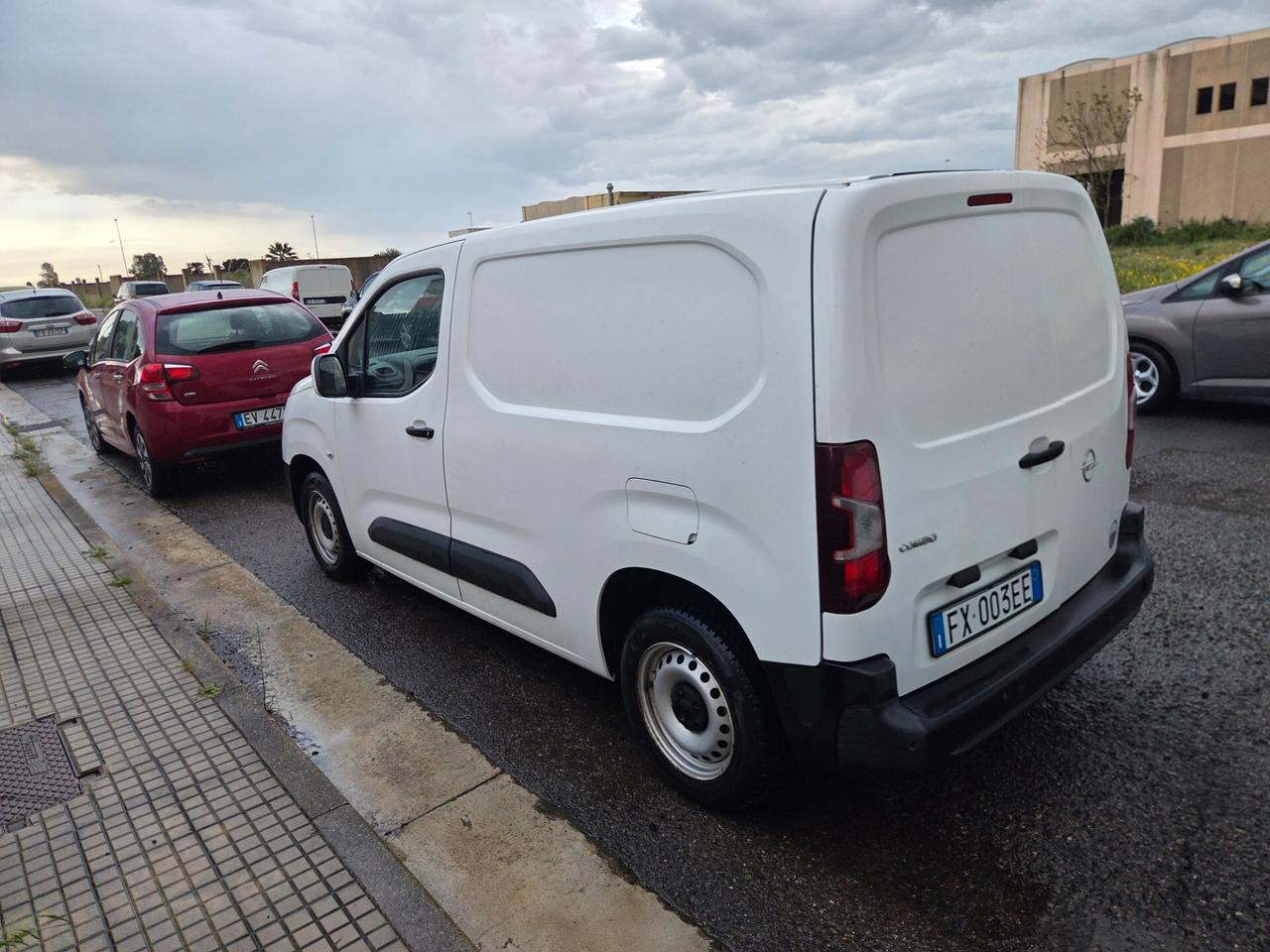 Opel Combo Cargo 1.6 Diesel 100CV S&S PC 650kg Edition
