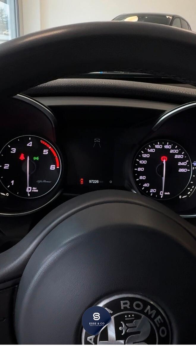 Alfa Romeo Giulia 2.2 Turbodiesel 150 CV