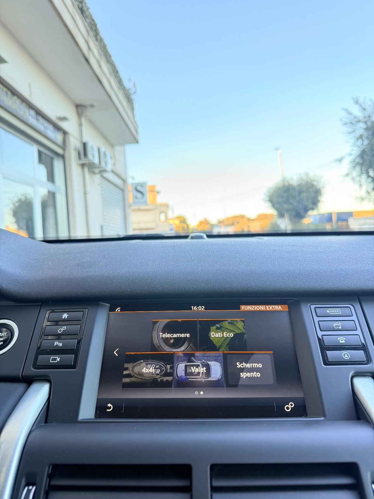 Land Rover Discovery Sport 2.0 TD4 150 CV Auto HSE KM CERTIFICATI,CON NAVI,FULL LED, ANDROID AUTO,TELECAMERA,PELLE