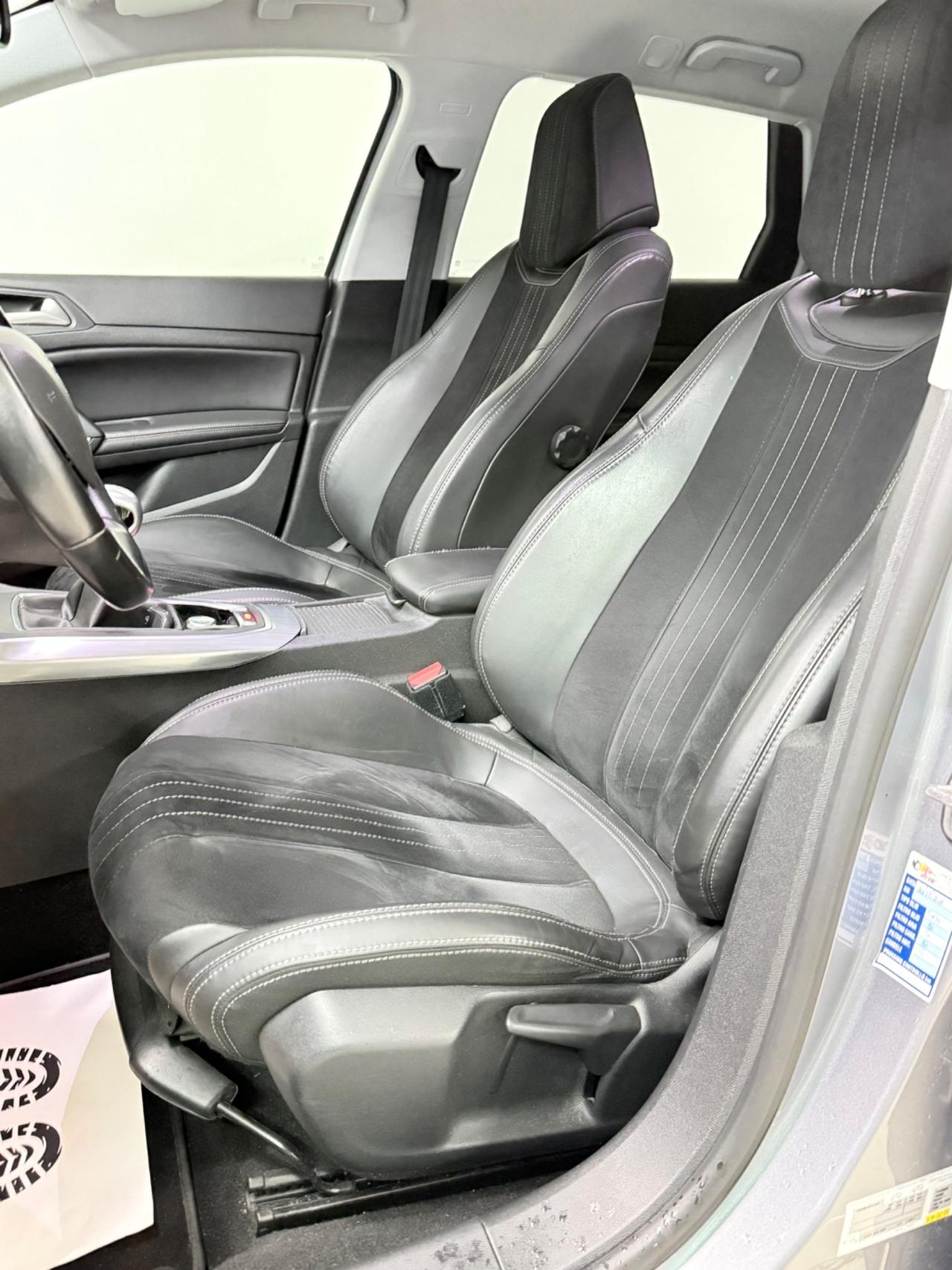 Peugeot 308 BlueHDi 120 S&S Allure