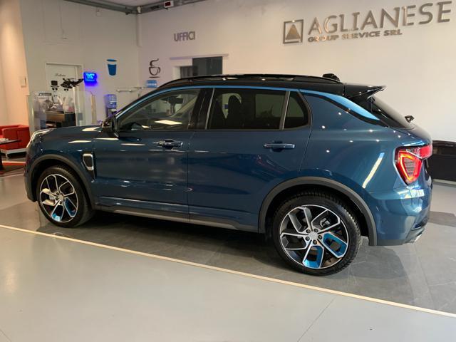 LYNK & CO 01 PHEV "TETTO PANORAMICO"