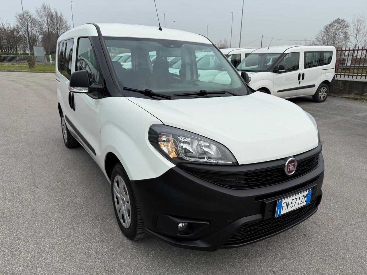 Fiat Doblo Combi N1 Autocarro 5 POSTI