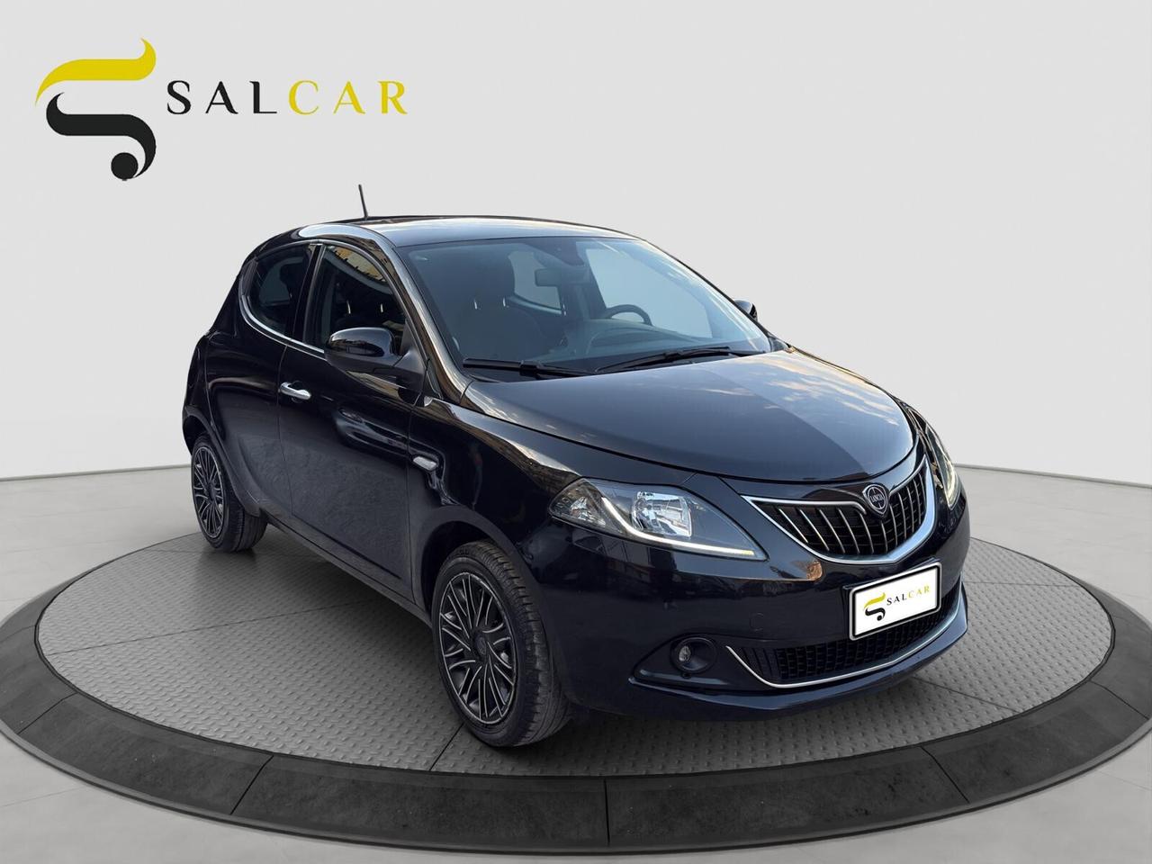 Lancia Ypsilon 1.0 firefly 70cv hybrid Gold 2022