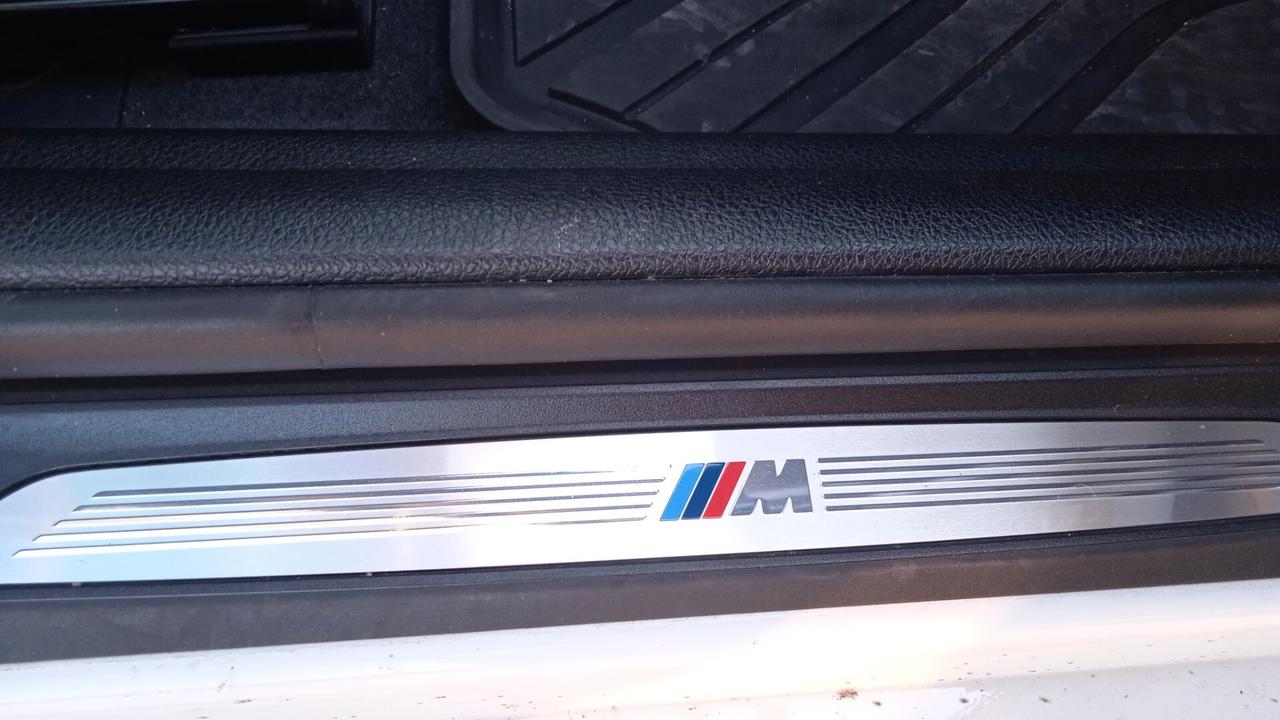 BMW 118D M-SPORT 150CV