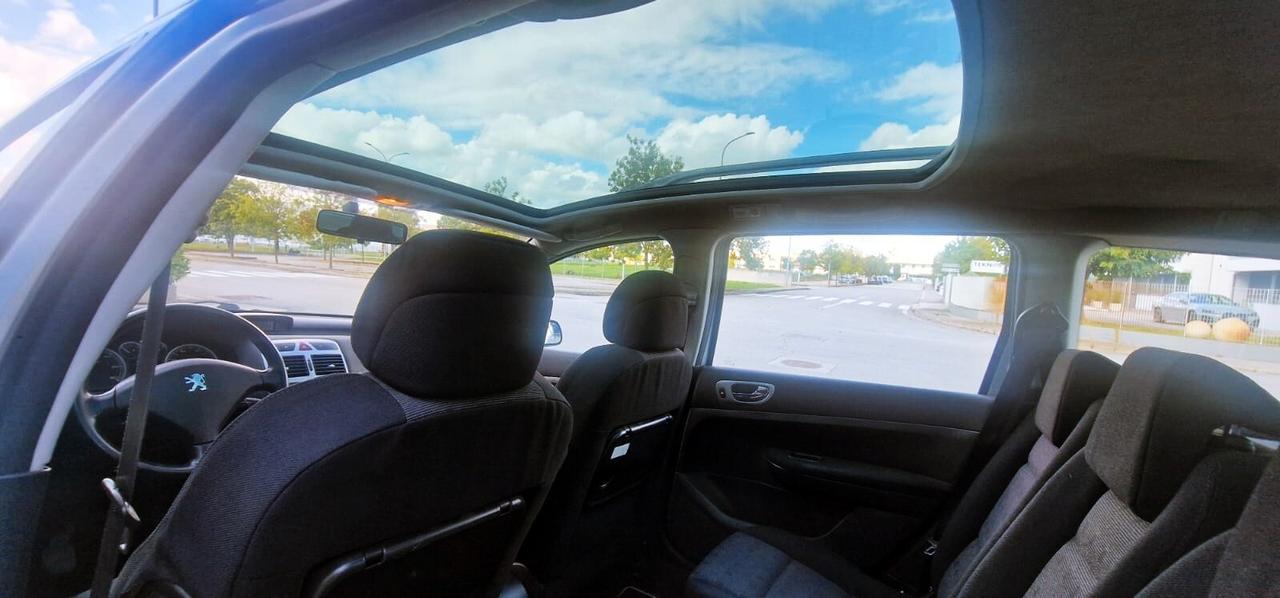 Peugeot 307 2.0 16V HDi TETTO PANO OK NEOPATENT