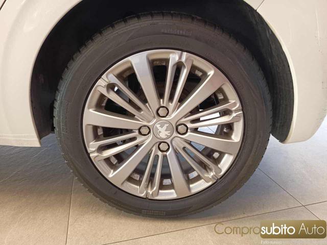 PEUGEOT 208 1° serie PureTech 82 5p. GPL Active
