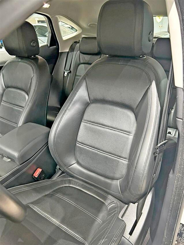 Jaguar E-Pace 2.0D 180 CV AWD aut. S