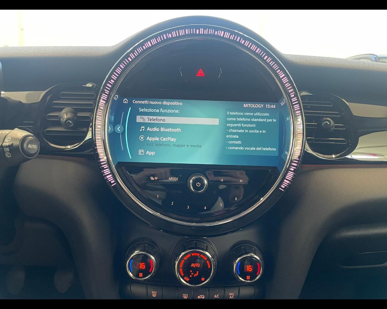 MINI Mini 5 porte (F55) - Mini 1.5 Cooper Classic 5 porte