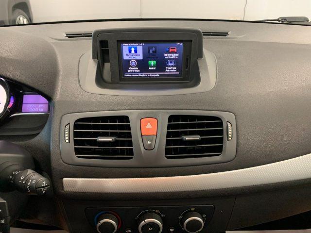 RENAULT Megane 1.5 dCi 110CV Full Optional + Navigatore