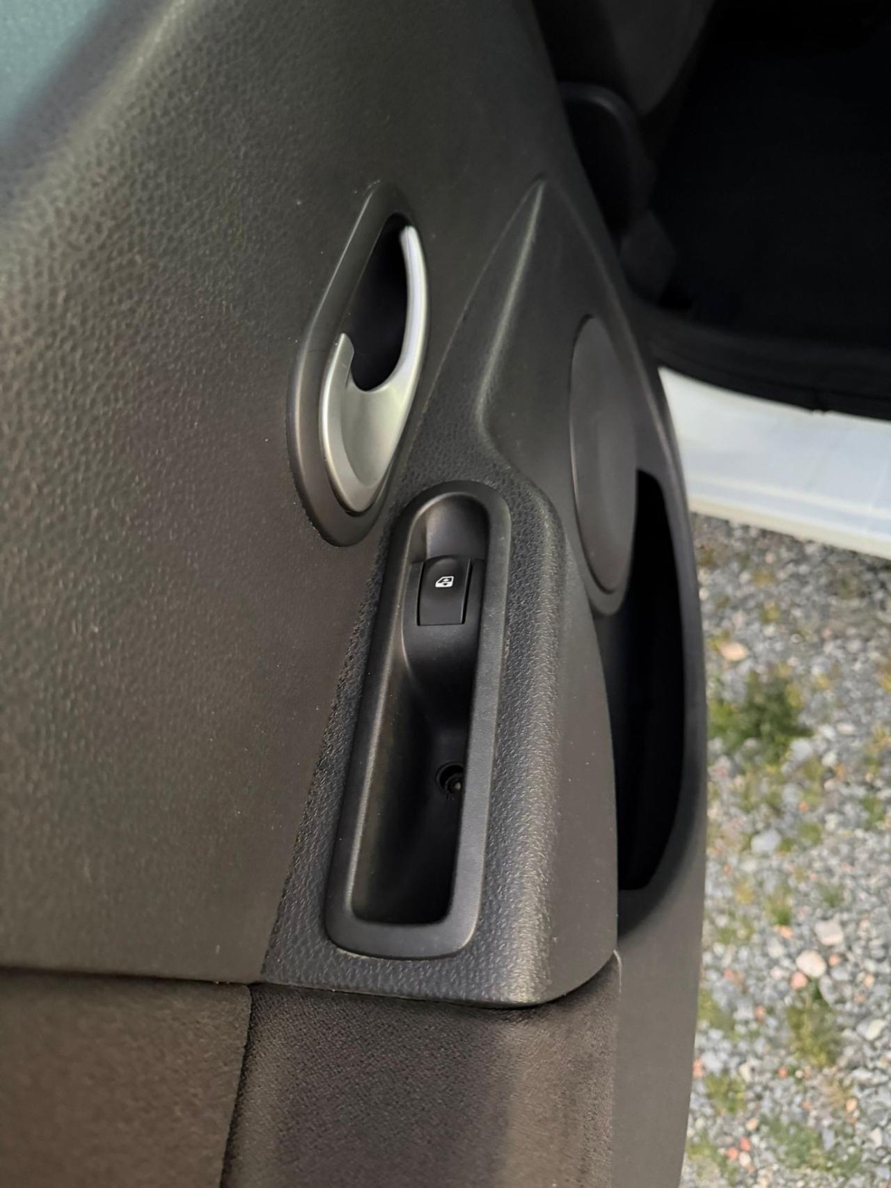 Renault Modus 1.5 dCi 85CV Dynamique-Neopatentati