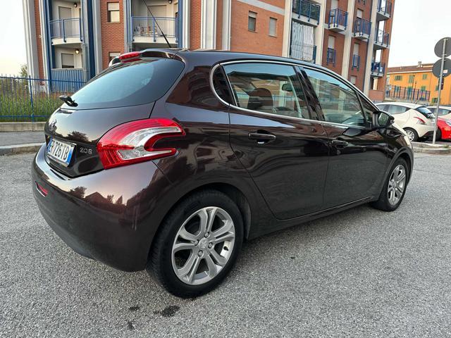 PEUGEOT 208 1.2 VTi 82 CV 5 porte Allure