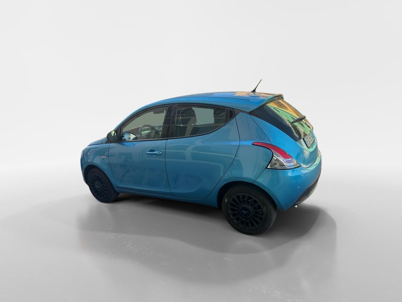 Lancia Ypsilon 1.2 69 CV 5 porte GPL Ecochic Elefantino