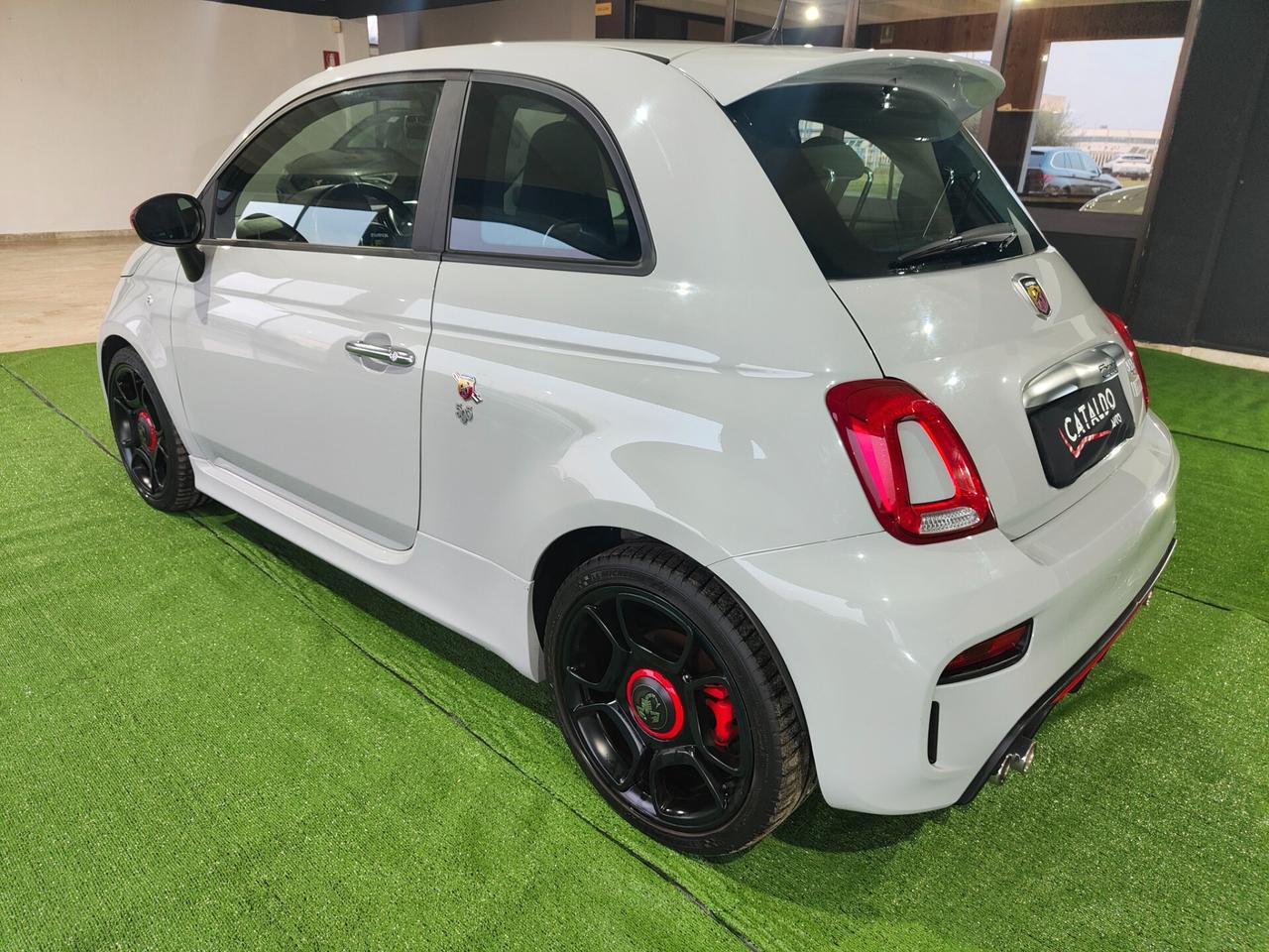 Abarth 595 1.4 Turbo T-Jet 165 PISTA