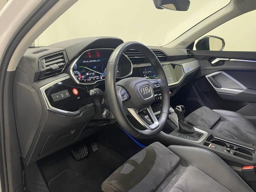 Audi Q3 SPB 35 TDI quattro S tronic S line Identity My21