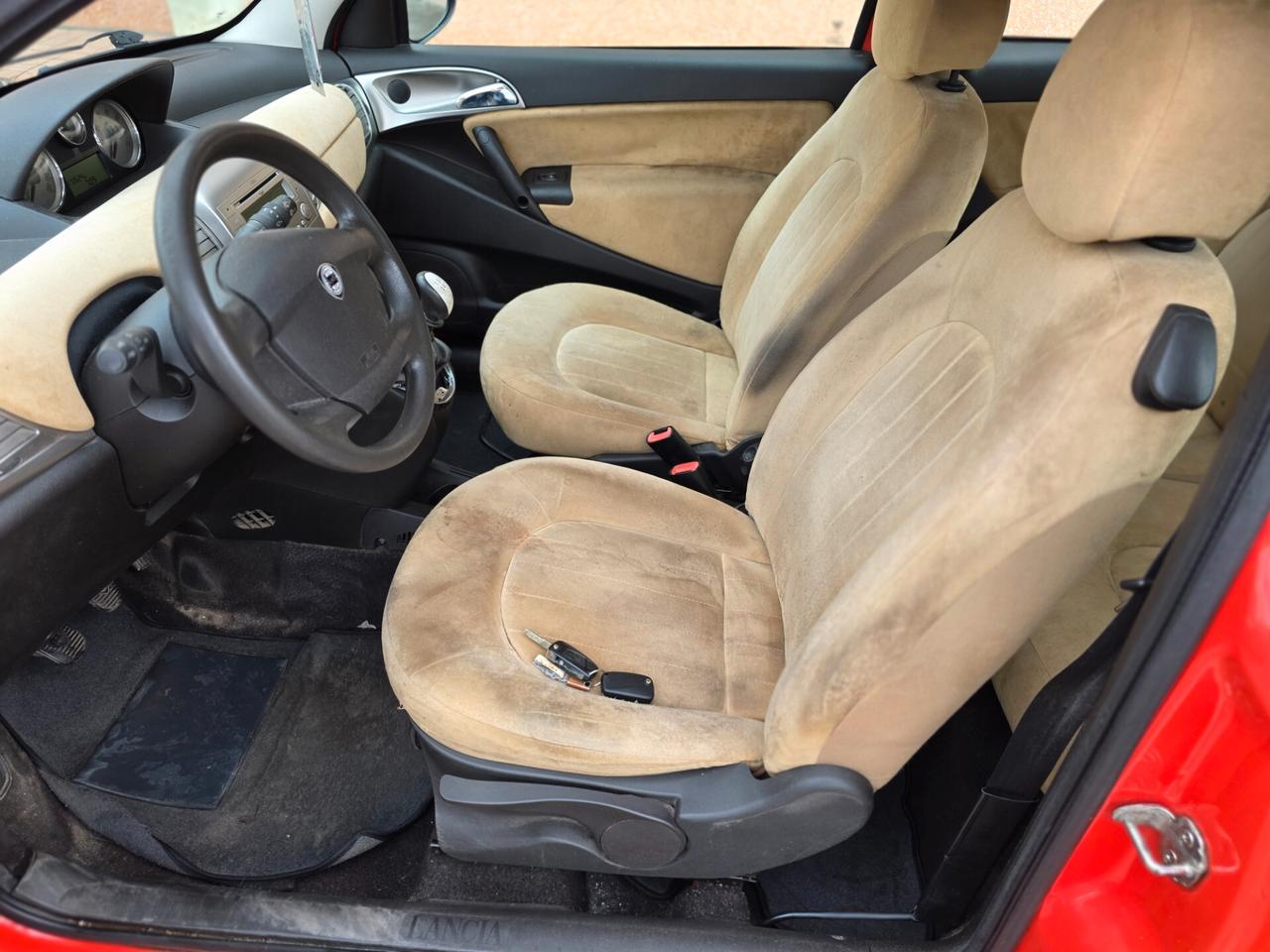 Lancia Ypsilon 1.2 Argento