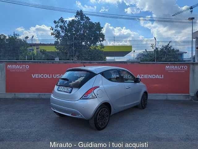 Lancia Ypsilon Ypsilon 1.2 69 CV 5 porte S&S Gold