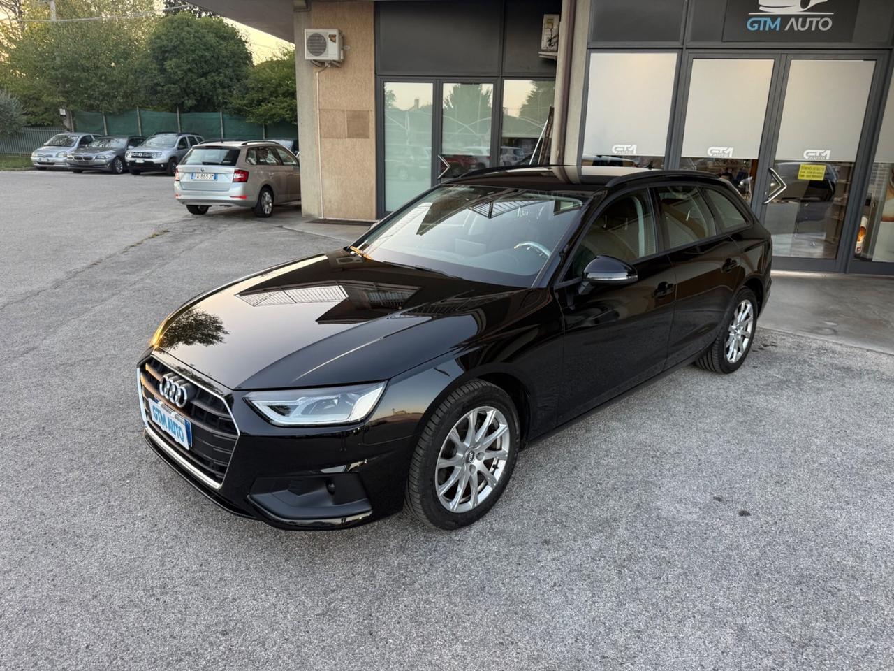 Audi A4 35 TDI/163 CV S tronic - Automatica