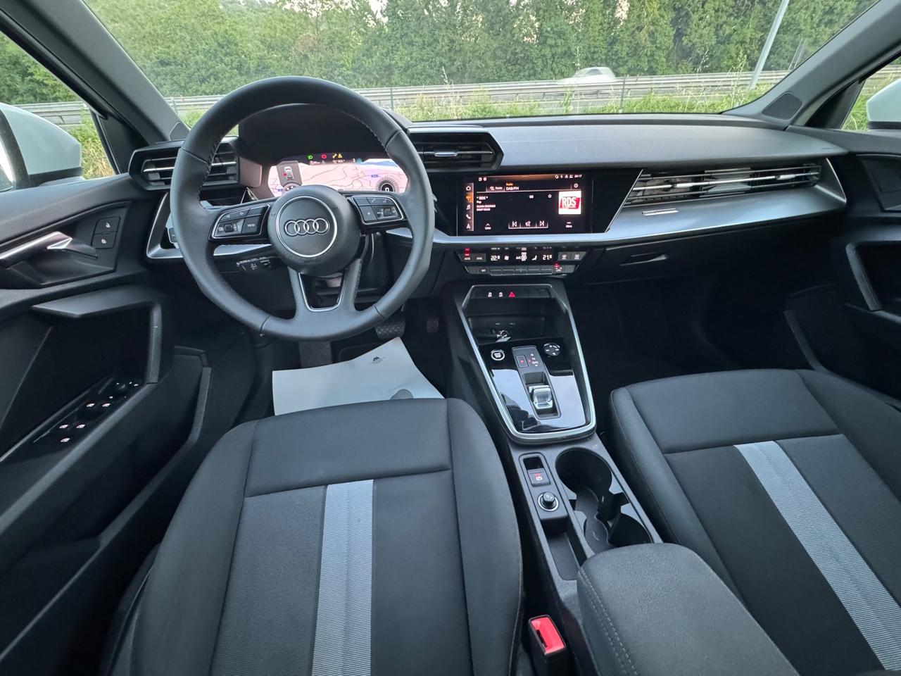 Audi A3 SPB 30 g-tron S tronic Business Advanced