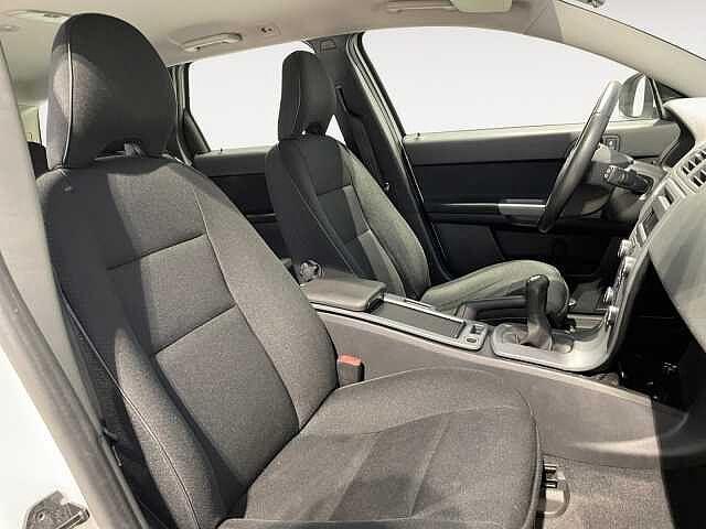 Volvo V50 D2 1.6D 115CV Polar Plus - NEOPATENTATI