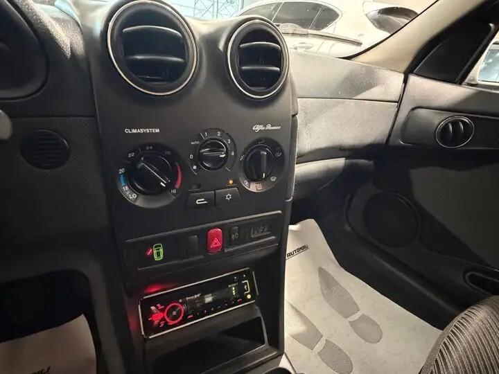 Alfa Romeo 146 1.6 Twin Spark 120 CV – MY 99 Pack Sport