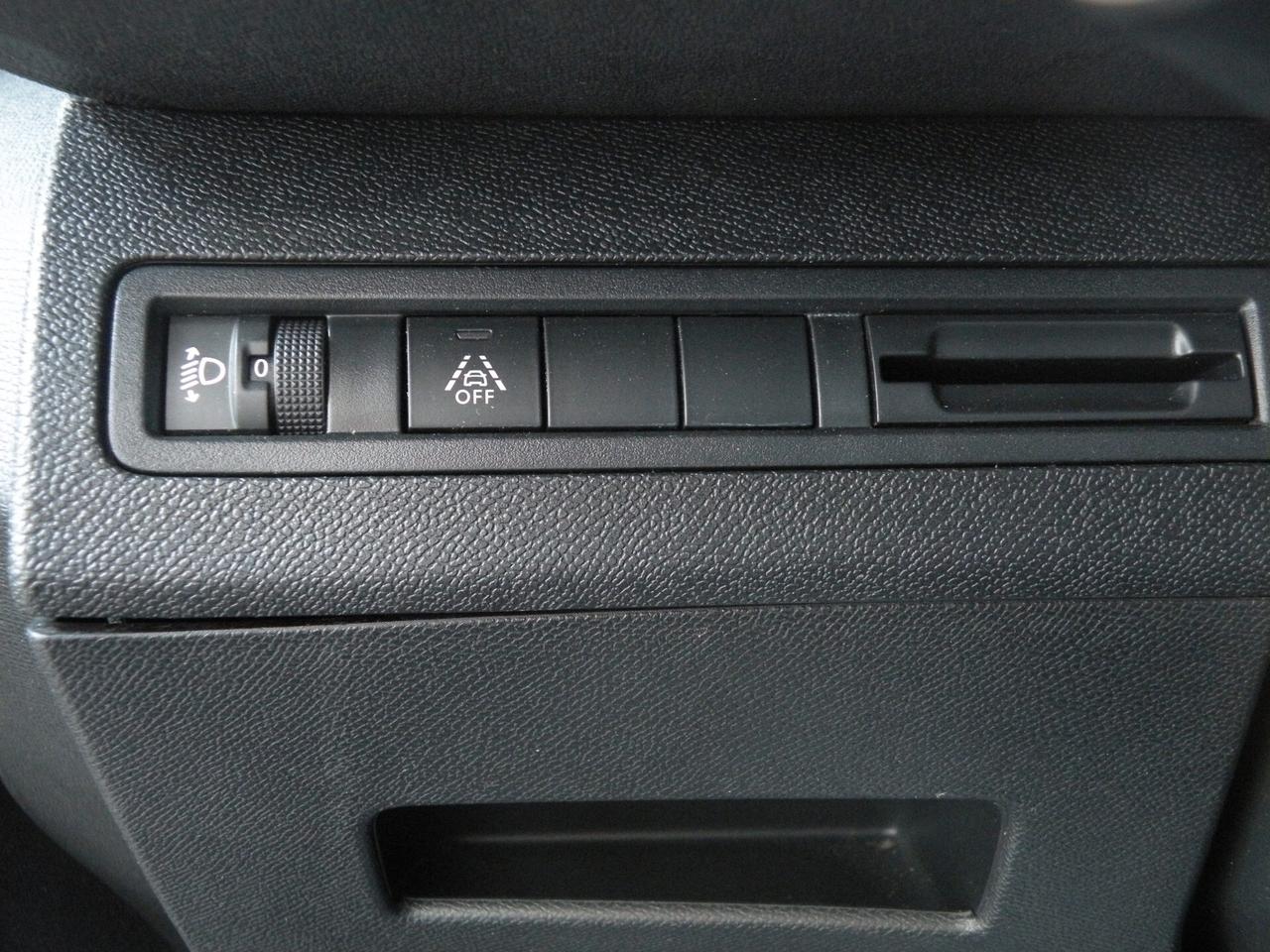 PEUGEOT 3008 1.5 BlueHDi 130CV EAT8 ALLURE 2021