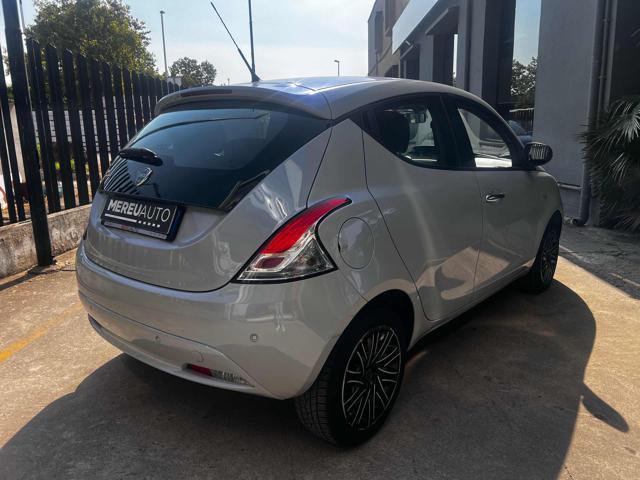 LANCIA Ypsilon 1.2 69 CV 5 porte S&S Gold