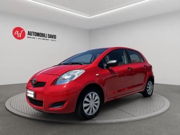 TOYOTA Yaris 1.0 5 porte