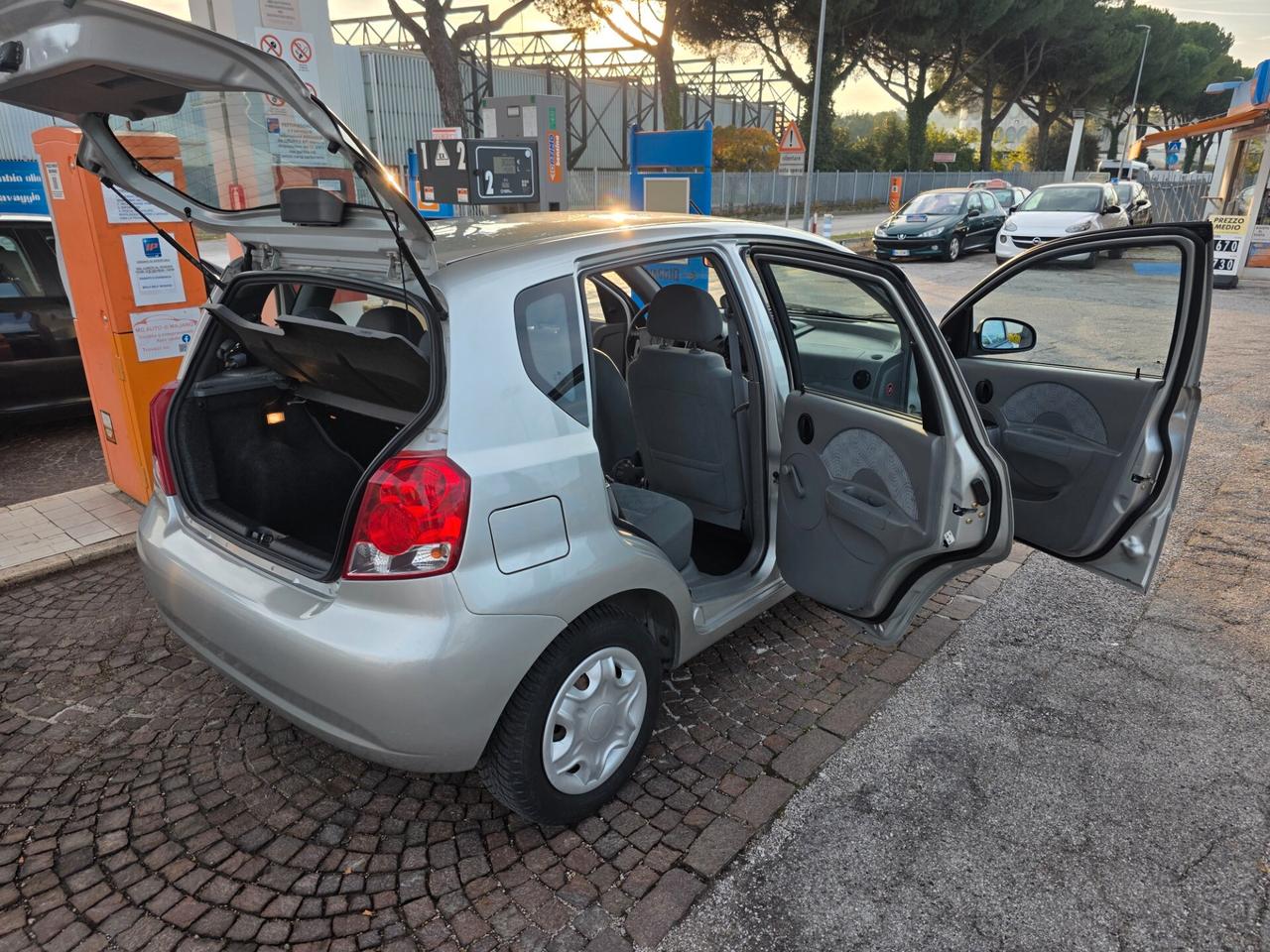 Daewoo Kalos Se Plus con 95.000km Neopatentati ok