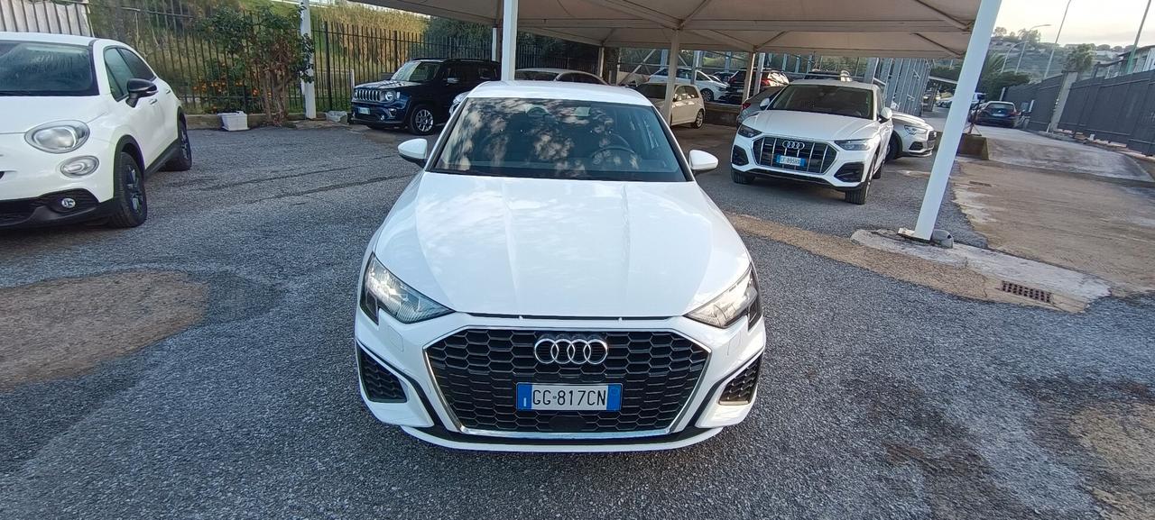 Audi A3 SPB 30 TFSI S line edition