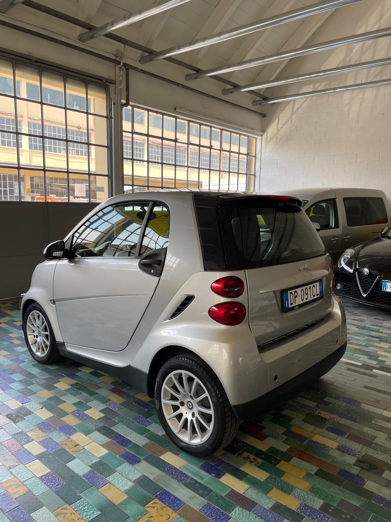 Smart ForTwo 1000 52 kW coupé passion