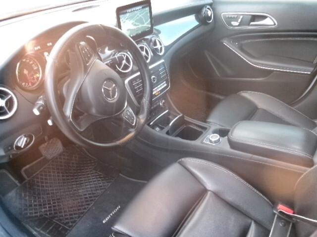 Mercedes-benz GLA 200 d Automatic Premium