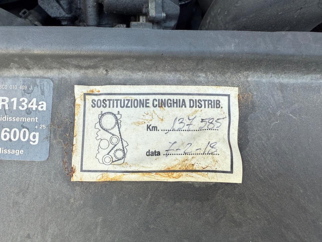 Volkswagen Passat 2.0 TDI Var. Highline