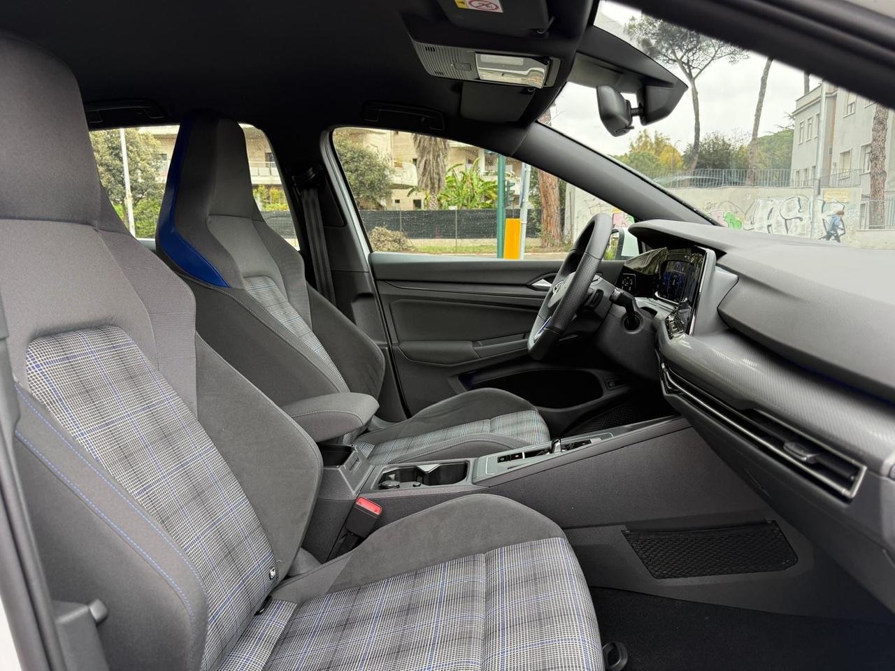 Volkswagen Golf GTE 1.4 TSI eHybrid Navi ACC LED+ Apple DCk