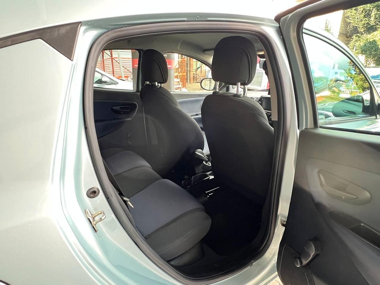 Lancia Ypsilon 1.0 FireFly 5 porte S&S Hybrid Alberta Ferretti