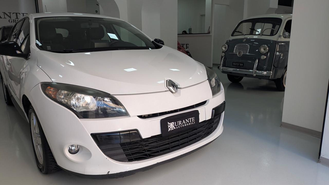 Renault Megane Mégane 1.5 dCi 110CV SporTour Attractive