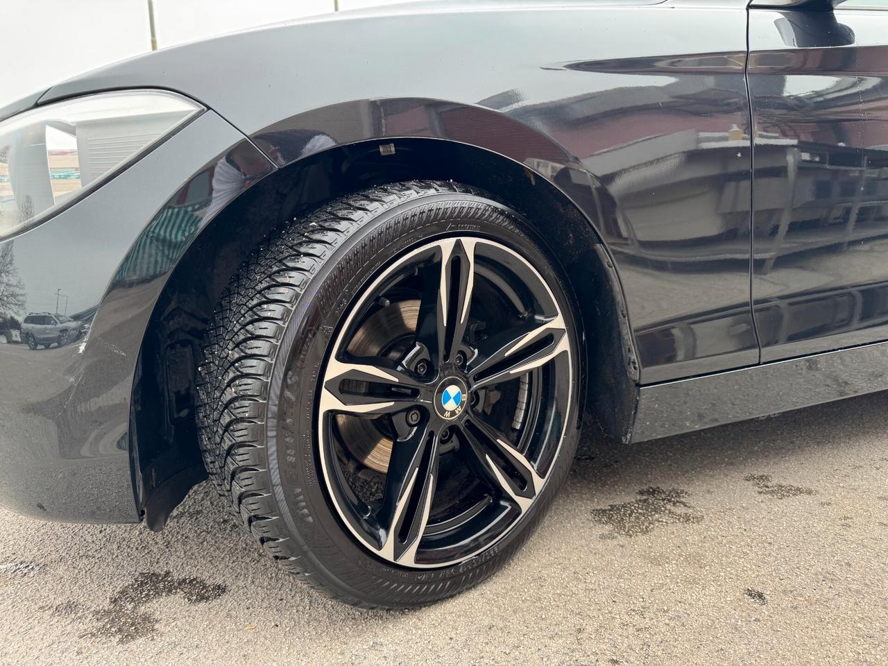 Bmw 118 118d 5p. Urban