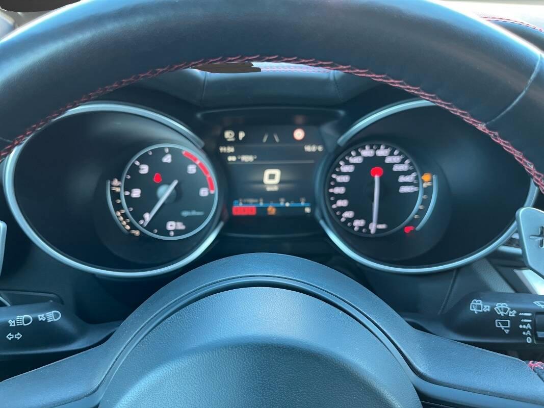 Alfa Romeo Stelvio 2.2 TD 210CV Estrema AT8 Q4