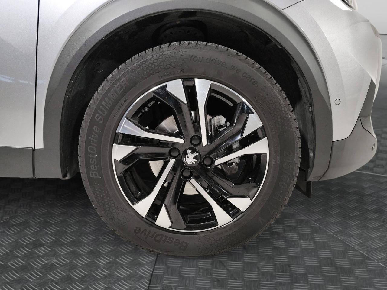 Peugeot 2008 1.2 puretech GT Line 130cv