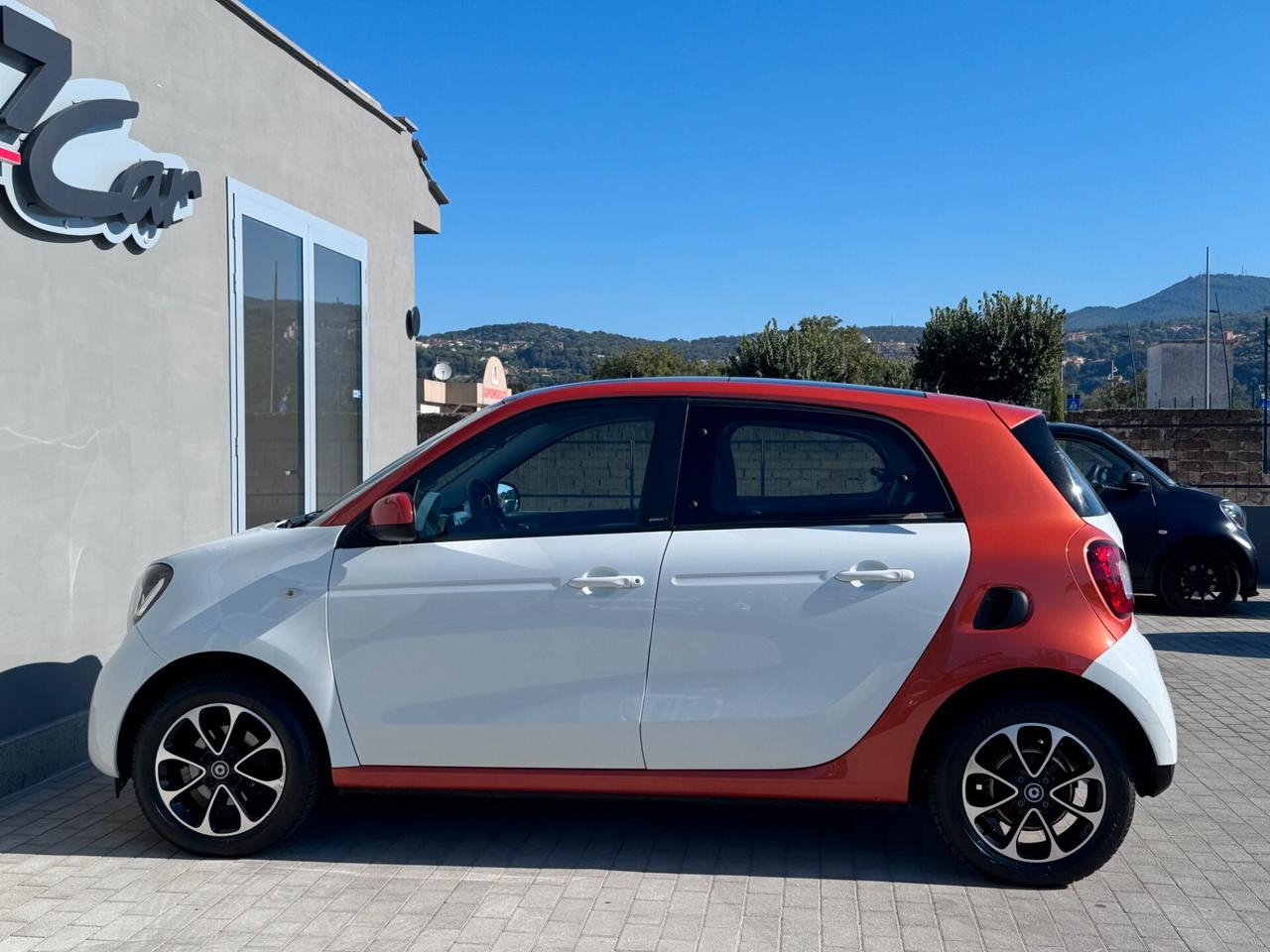 Smart ForFour 70 1.0 Passion - DOPPIO TETTO - NAVIGATORE - SENSORI - NEOPAT -