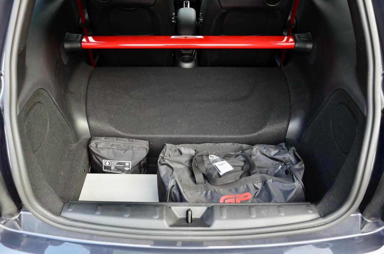 MINI JOHN COOPER WORKS GP3 2.0 306cv AUTO, COMFORT PACK, SERVICE UFF BMW, UFF ITALIANA, PERMUTE