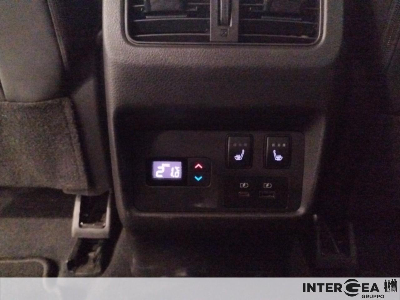 NISSAN X-Trail 1.5 e-power Tekna 2wd auto