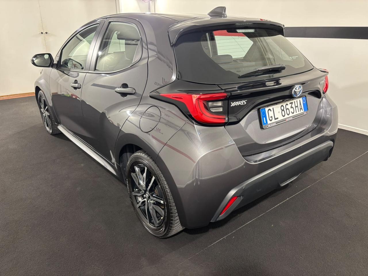 Toyota Yaris 1.5 Hybrid 116 CV Lounge